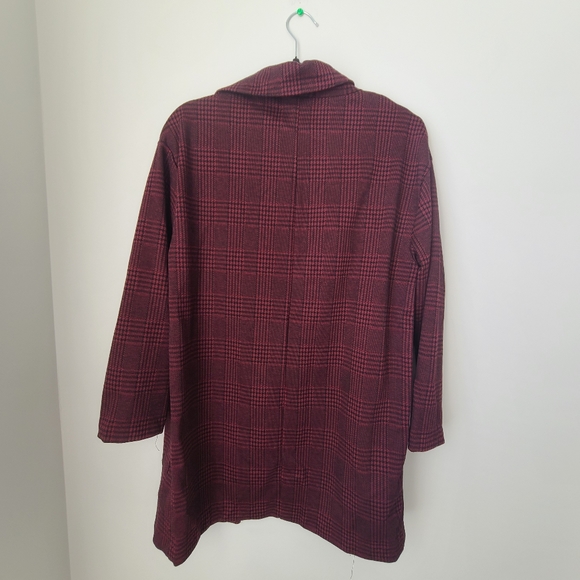 Blazer - Picture 2 of 3